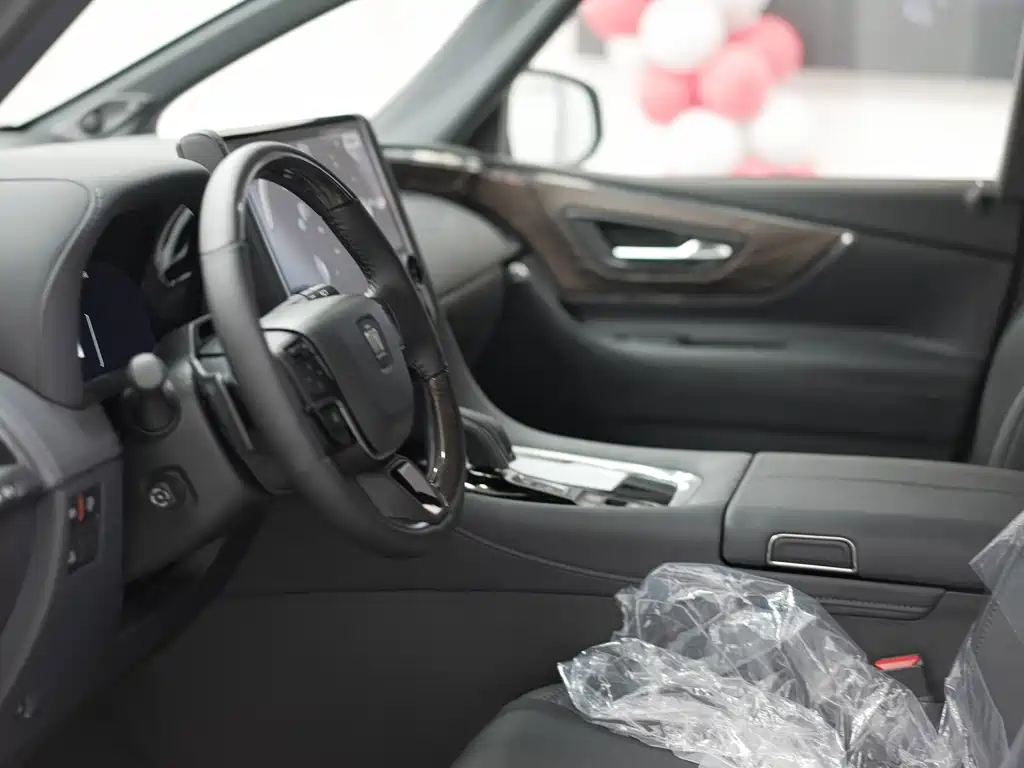 Wilfa 2024 Crown Dual Engine 2.5L Extreme Edition купить на сайте DeffCars