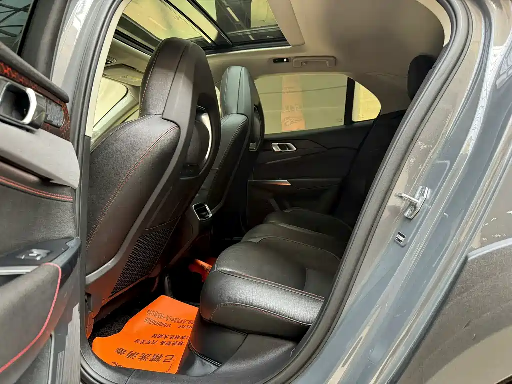 Lynk & Co 02 2019 1.5T DCT two-wheel drive Pro version National VI купить на сайте DeffCars