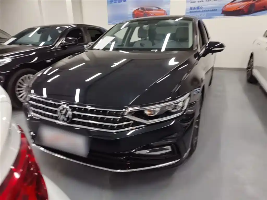 Magotan 2023 2 million commemorative edition 330TSI DSG leading model купить на сайте DeffCars