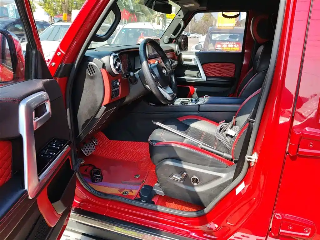 Beijing Off-Road BJ40 2019 2.3T Automatic 4WD City Hunter Edition Exclusive Model National VI купить на сайте DeffCars