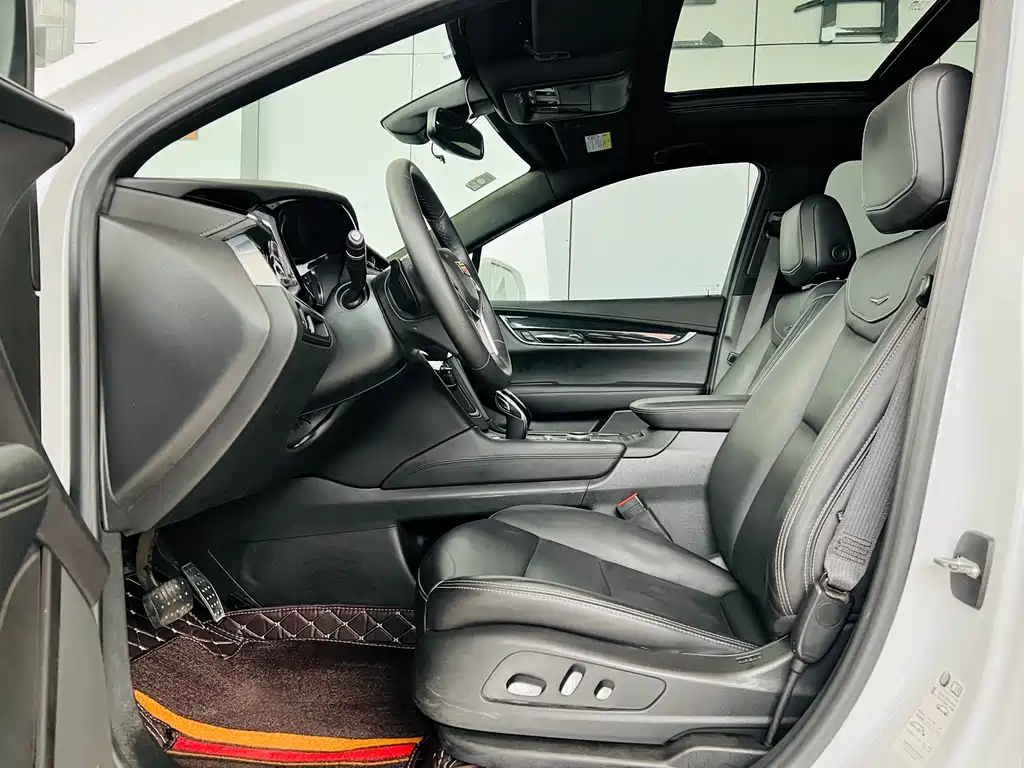 Cadillac XT5 2020 28T luxury model купить на сайте DeffCars