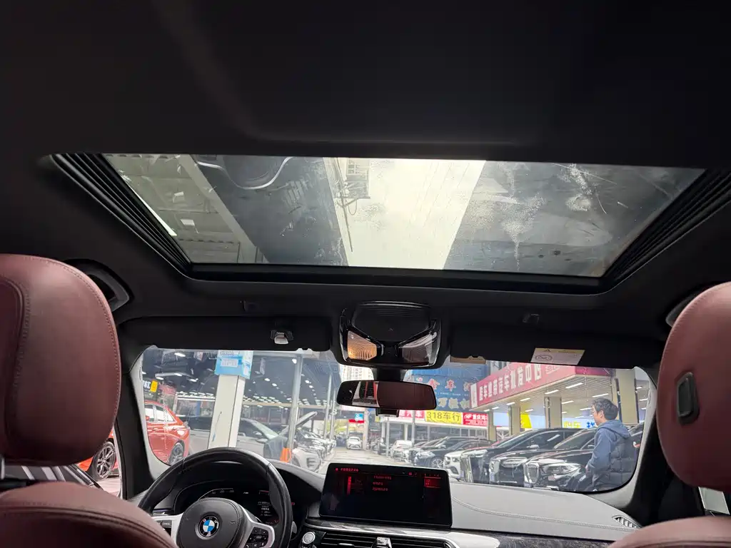 BMW 5 Series 2021 525Li M Sports Package купить на сайте DeffCars