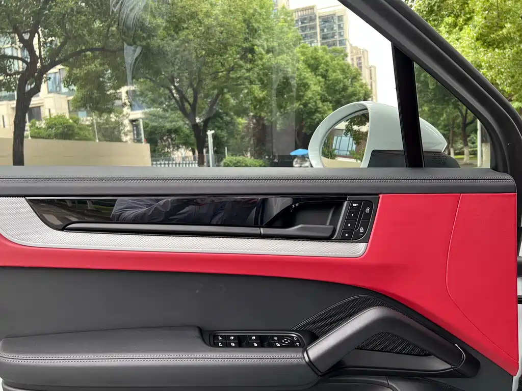 Cayenne 2024 Cayenne 3.0T купить на сайте DeffCars