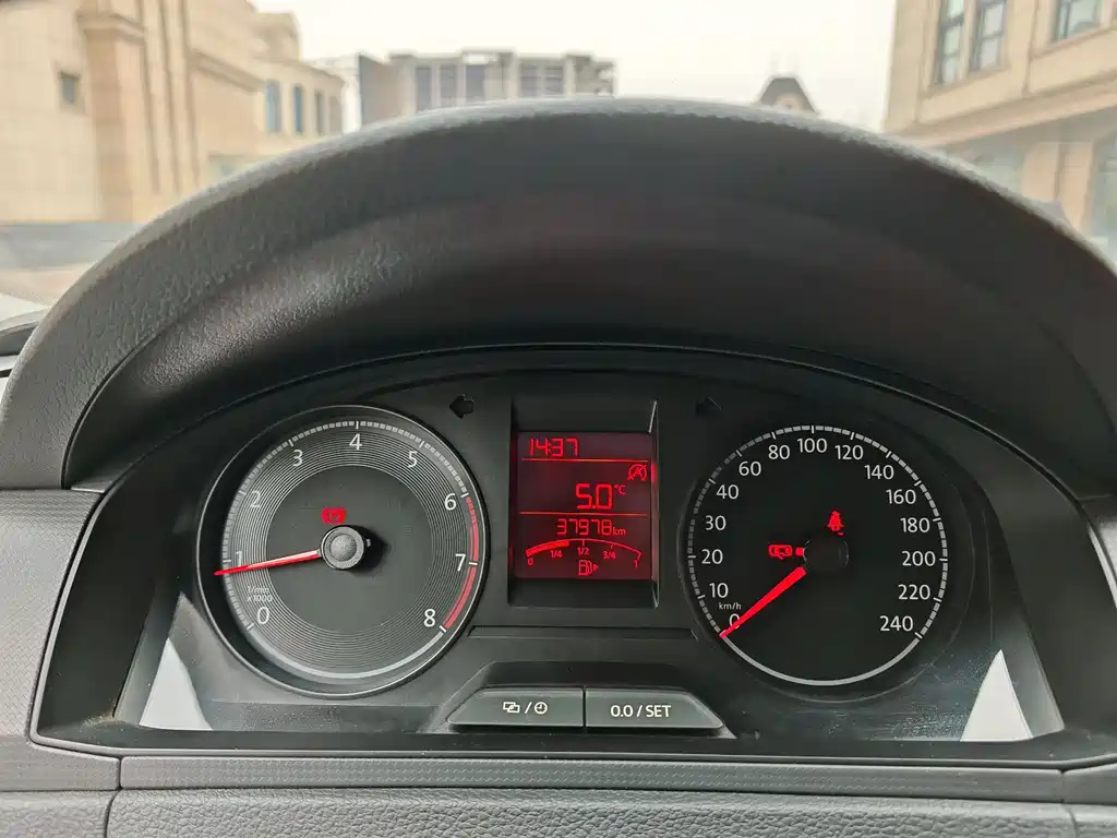 Santana 2021 1.5L Manual Fashion Edition купить на сайте DeffCars