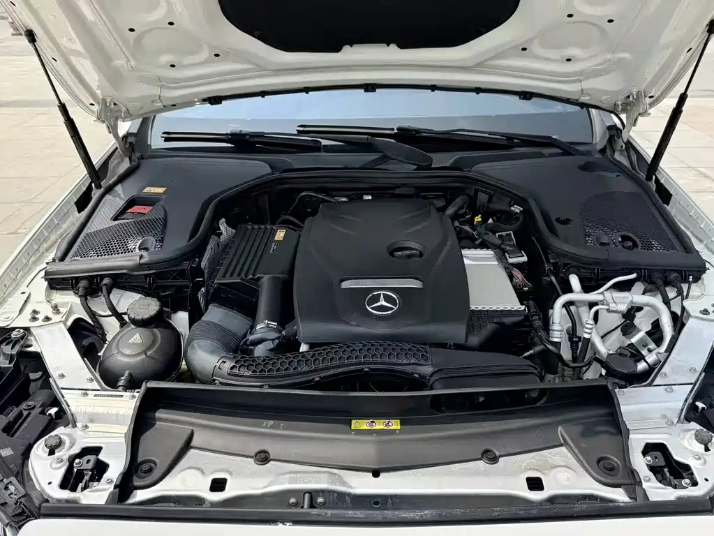 Mercedes-Benz E-Class 2017 E 300 Sports купить на сайте DeffCars