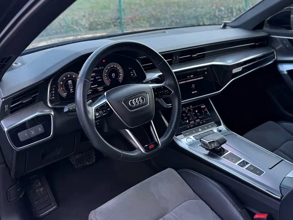 Audi A6L 2020 45 TFSI Premium Dynamic Model купить на сайте DeffCars