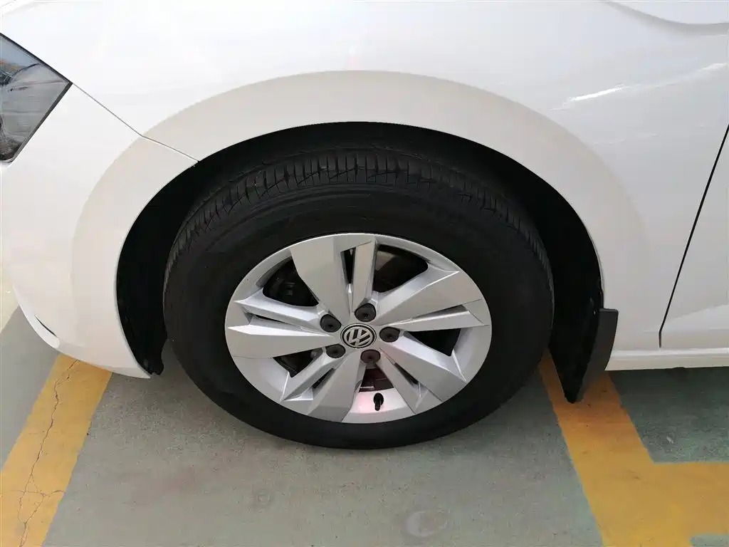 Polo 2019 Plus 1.5L Automatic Panoramic Enjoyment Edition купить на сайте DeffCars
