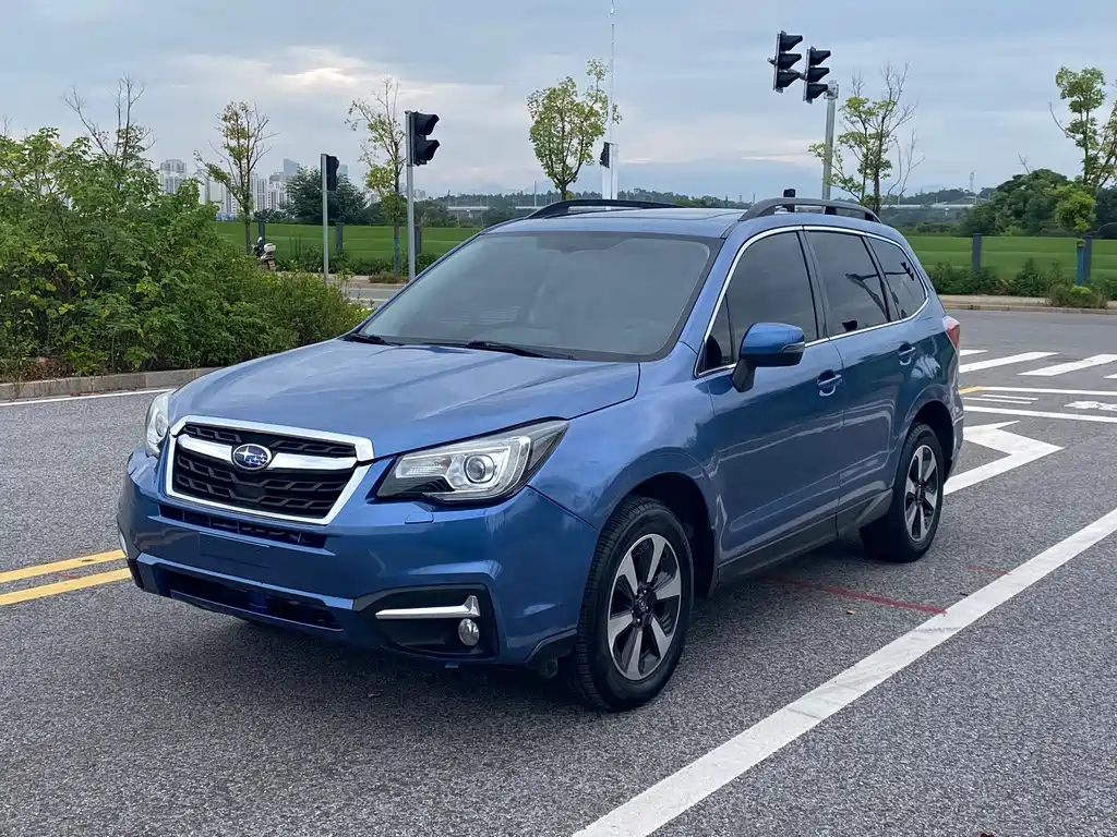 Forester 2016 2.5i Deluxe Navigation Edition купить на сайте DeffCars