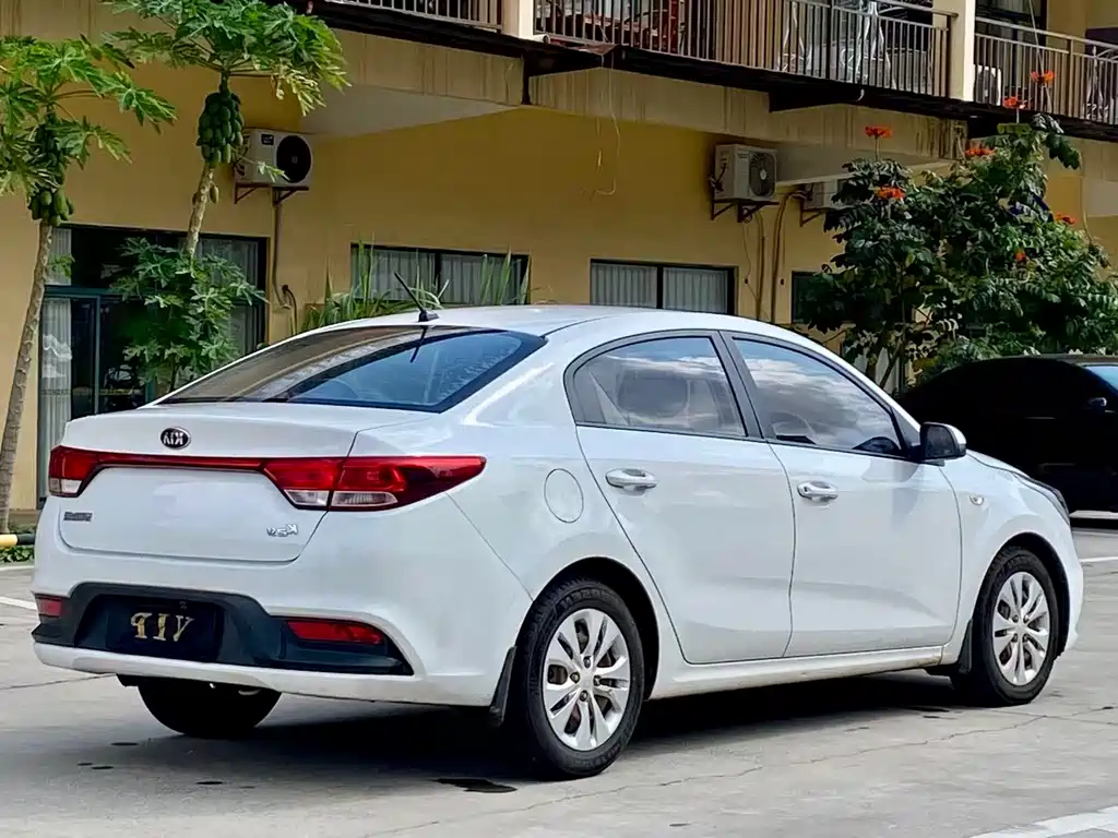 Kia K2 2017 Sedan 1.4L AT GLS купить на сайте DeffCars