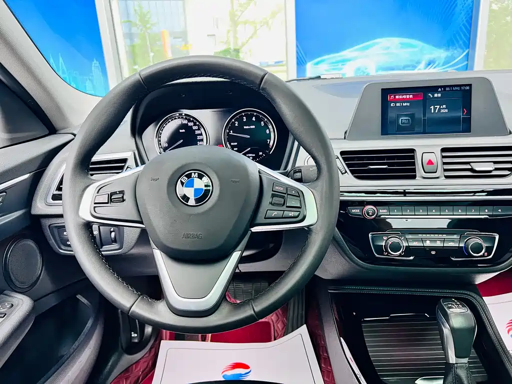 BMW 1 Series 2018 118i Sports купить на сайте DeffCars