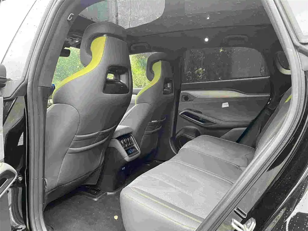 Song L EV 2025 smart driving version 602km lidar four-wheel drive купить на сайте DeffCars