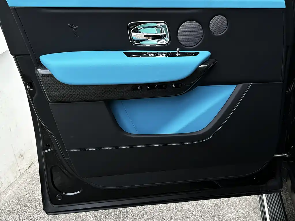 Cullinan 2018 four-seat version купить на сайте DeffCars