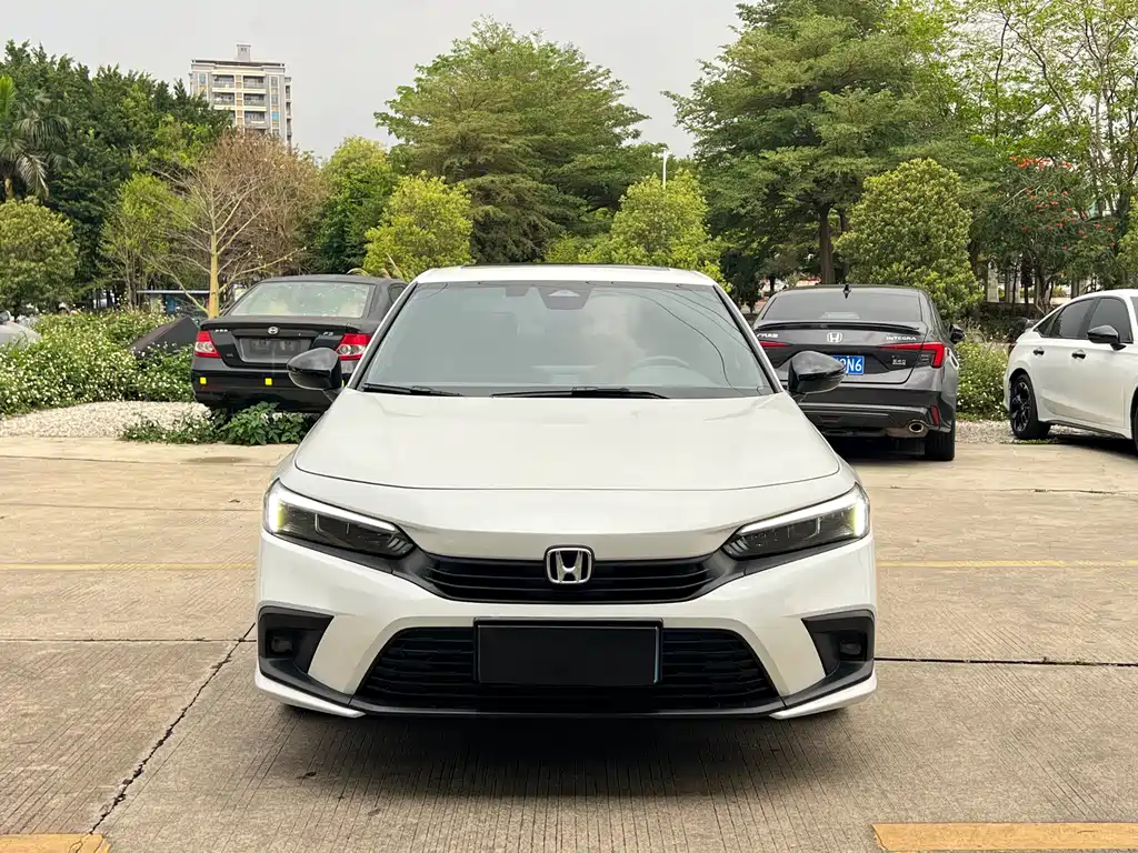 Civic 2022 240TURBO CVT combustion version купить на сайте DeffCars
