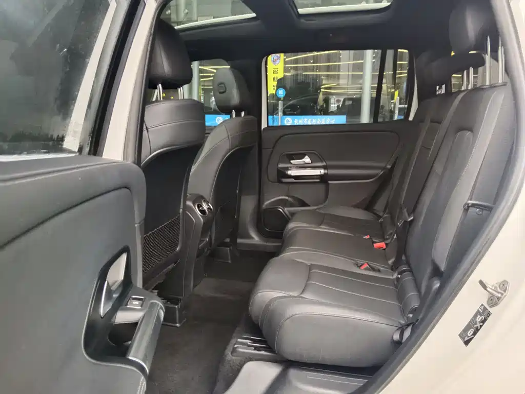 Mercedes-Benz GLB 2020 GLB 180 Dynamic купить на сайте DeffCars