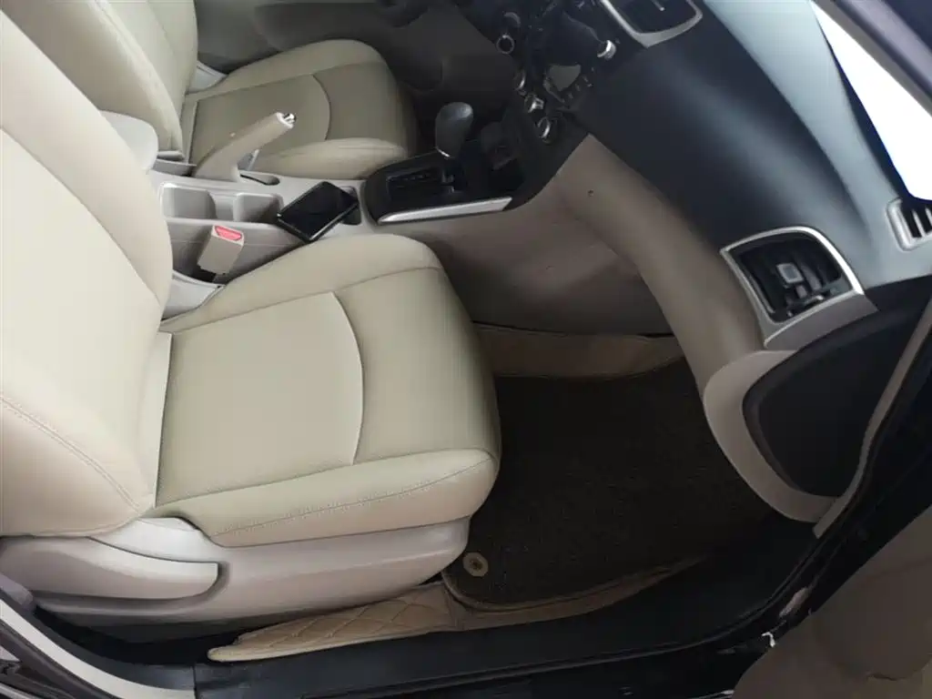 Sylphy 2018 1.6XE CVT Comfort Edition купить на сайте DeffCars