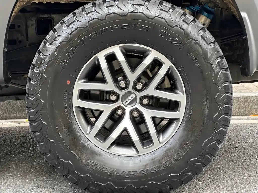 Ford F-150 Raptor 2018 3.5T Raptor Performance Enhanced Edition купить на сайте DeffCars