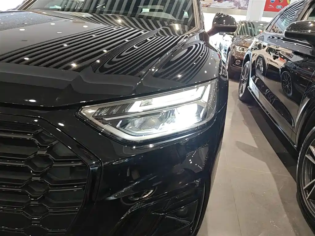 Audi Q5L 2024 45 TFSI luxury and dynamic model купить на сайте DeffCars