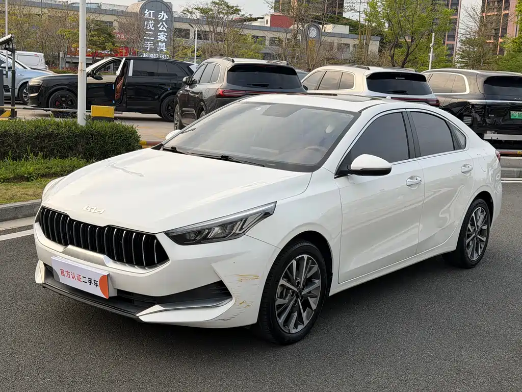 Kia K3 2021 1.5L CVT Fashion Edition купить на сайте DeffCars