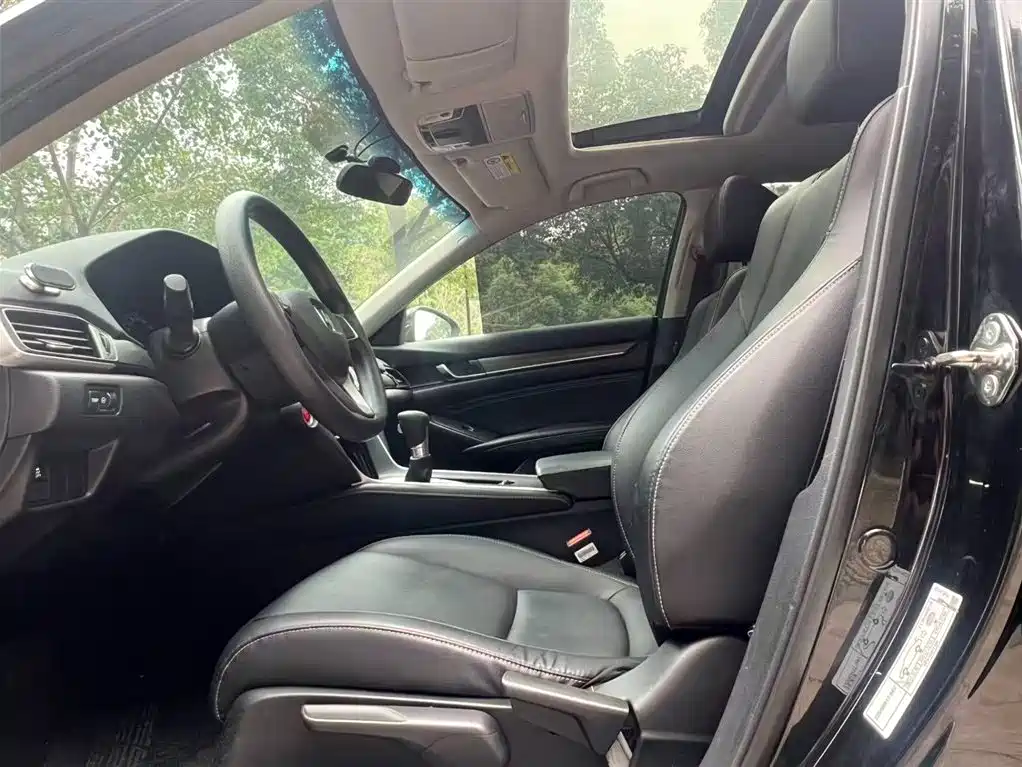 Yingshipai 2019 260TURBO Elegant Edition National VI купить на сайте DeffCars