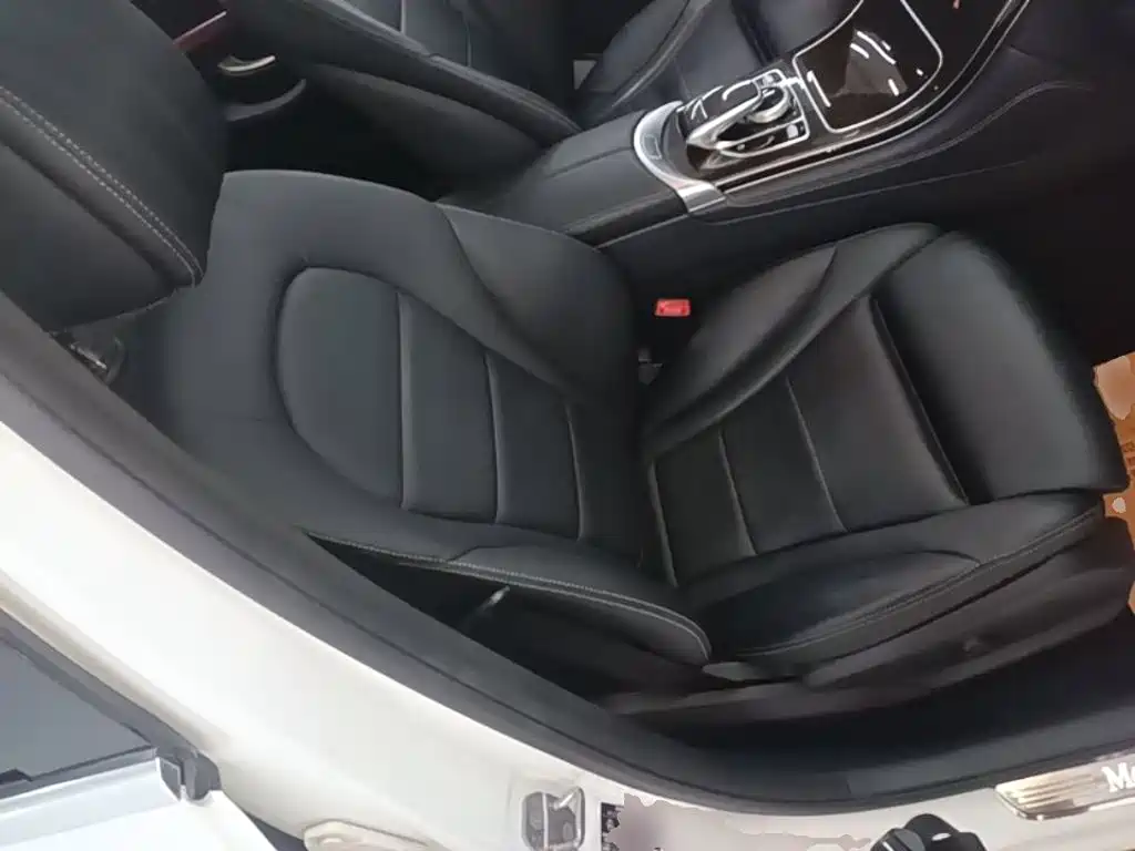 Mercedes GLC 2017 260 4MATIC Dynamic купить на сайте DeffCars