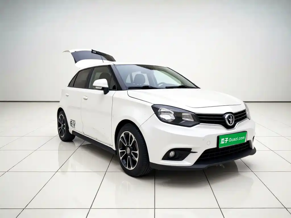 MG Motor 3 2014 1.5L Manual Elite Edition купить на сайте DeffCars