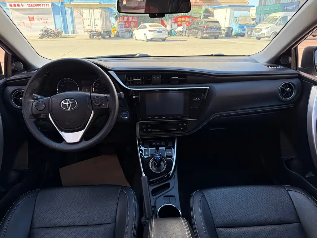 Corolla Dual Engine E+ 2019 1.8L E-CVT Leading Edition купить на сайте DeffCars