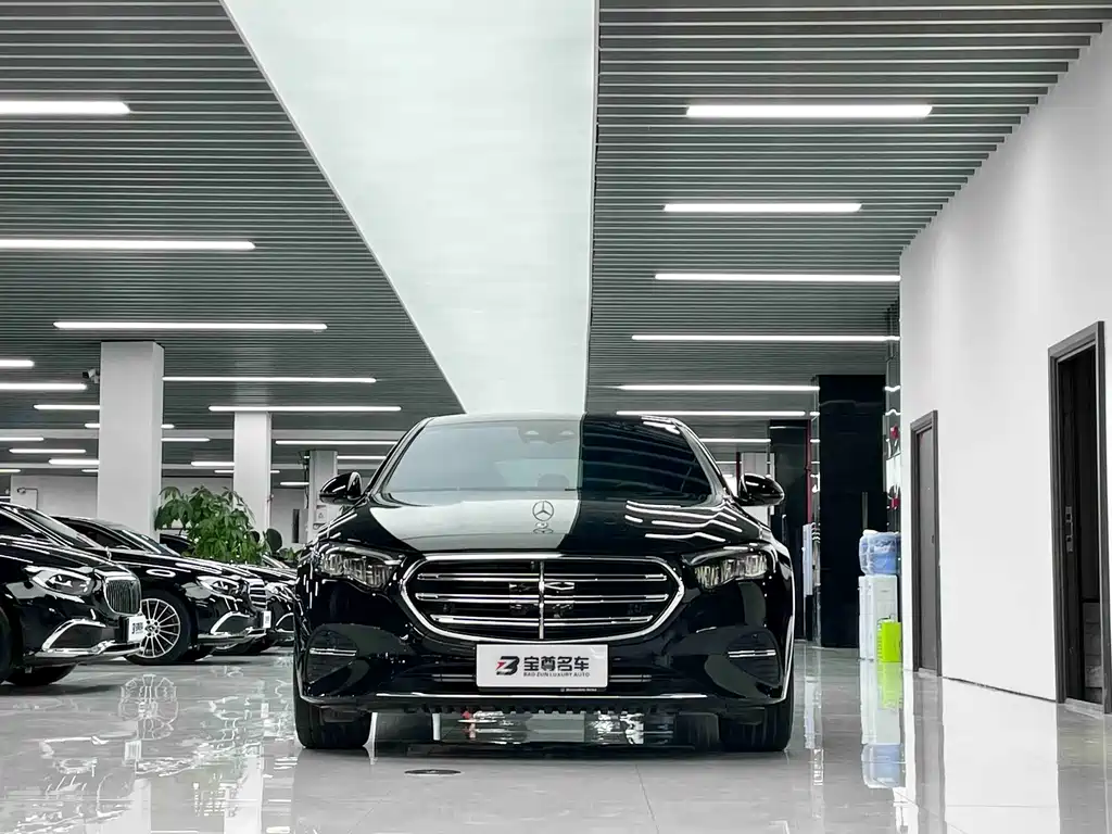 Mercedes-Benz E-Class 2025 E 300 L Luxury Model купить на сайте DeffCars
