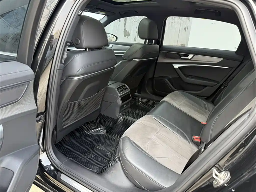 Audi A6L 2022 45 TFSI Premium Dynamic Model купить на сайте DeffCars
