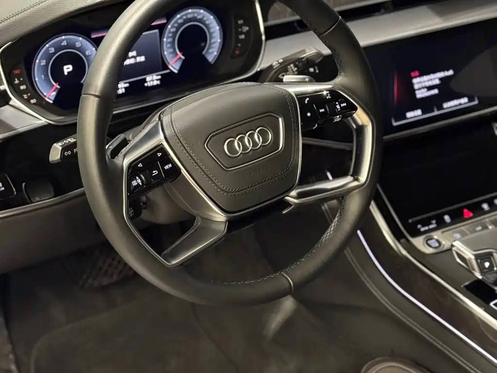 Audi A8 2024 A8L 50 TFSI quattro Premium Selection купить на сайте DeffCars