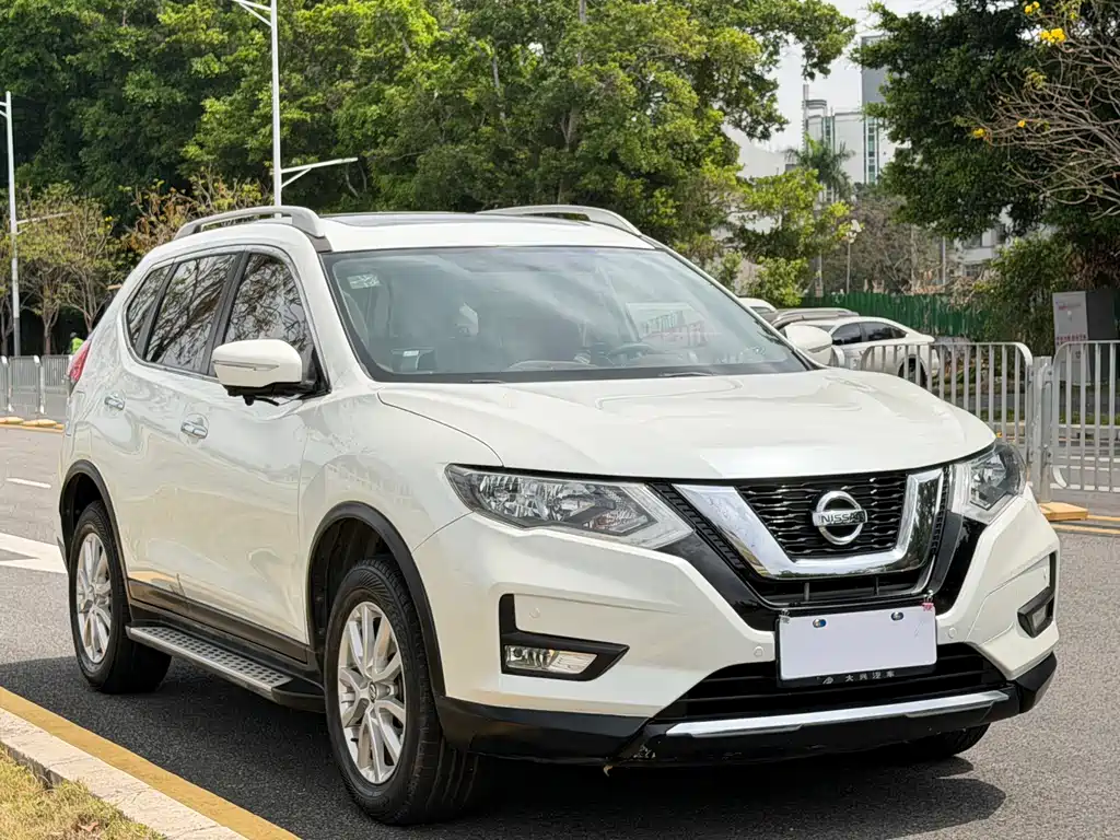 X-Trail 2017 2.0L CVT Comfort Edition 2WD купить на сайте DeffCars