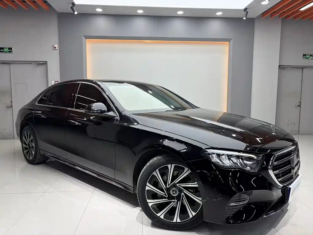Mercedes-Benz E-Class 2025 E 300 L Luxury Model купить на сайте DeffCars