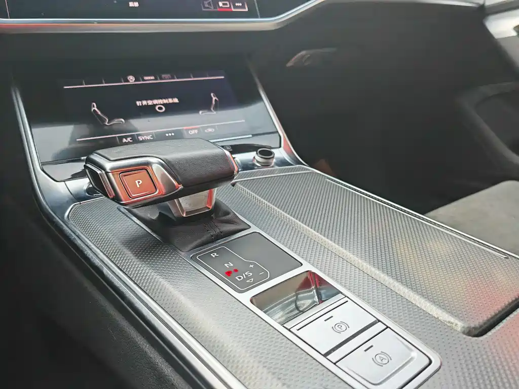 Audi A6L 2024 40 TFSI luxury and dynamic model купить на сайте DeffCars