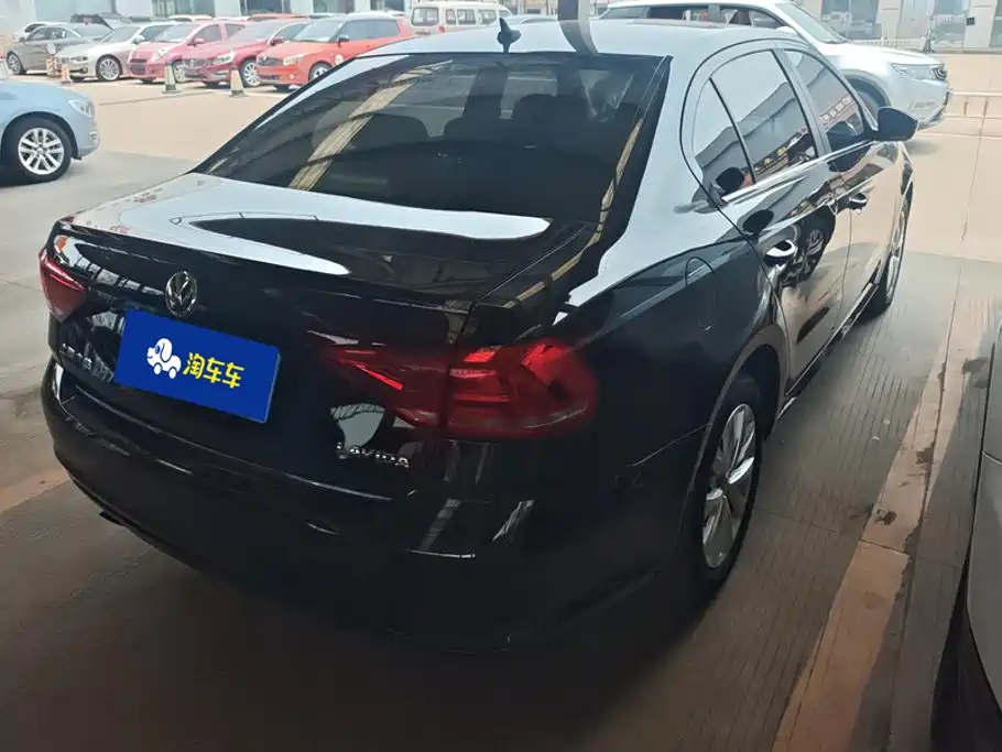 Lavida 2015 1.6L automatic comfort version купить на сайте DeffCars