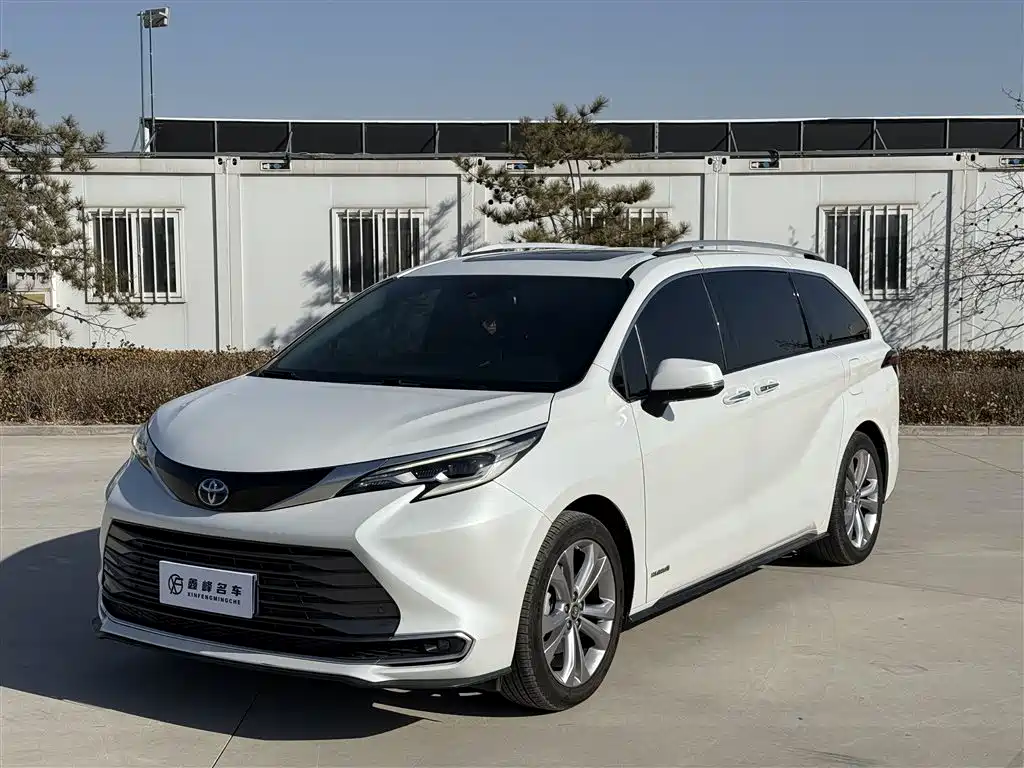 SIENNA 2021 2.5L Hybrid Premium Edition купить на сайте DeffCars