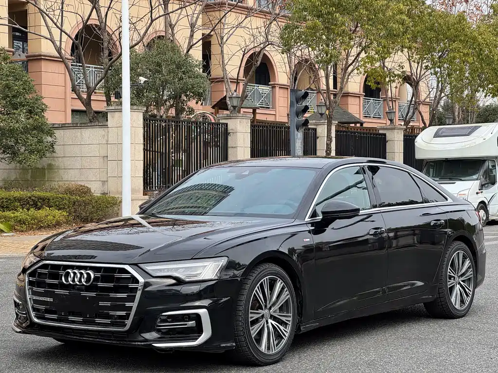 Audi A6L 2024 45 TFSI Premium Dynamic Model купить на сайте DeffCars