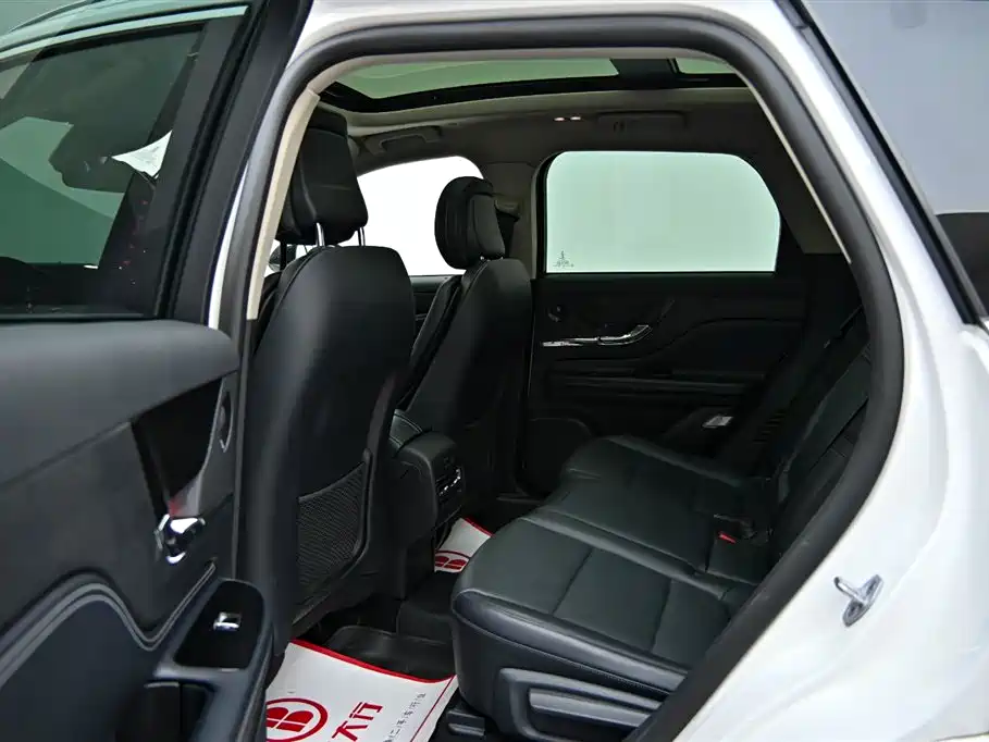 Adventurer 2024 2.0T four-wheel drive premium version купить на сайте DeffCars