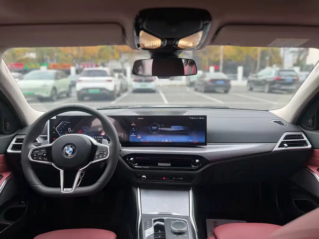 BMW 3 Series 2025 330Li M Sports Night Package купить на сайте DeffCars