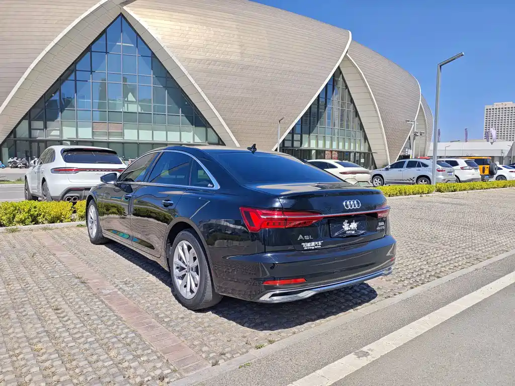 Audi A6L 2019 40 TFSI luxury and elegant model купить на сайте DeffCars