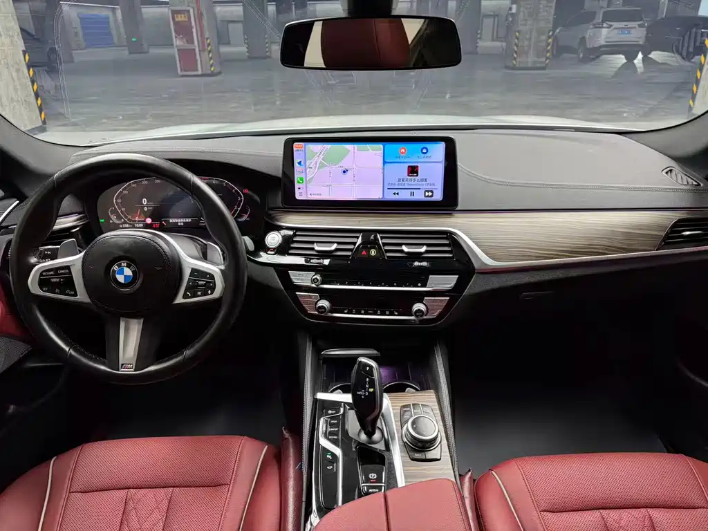 BMW 5 Series 2022 facelift 530Li leading M sports package купить на сайте DeffCars