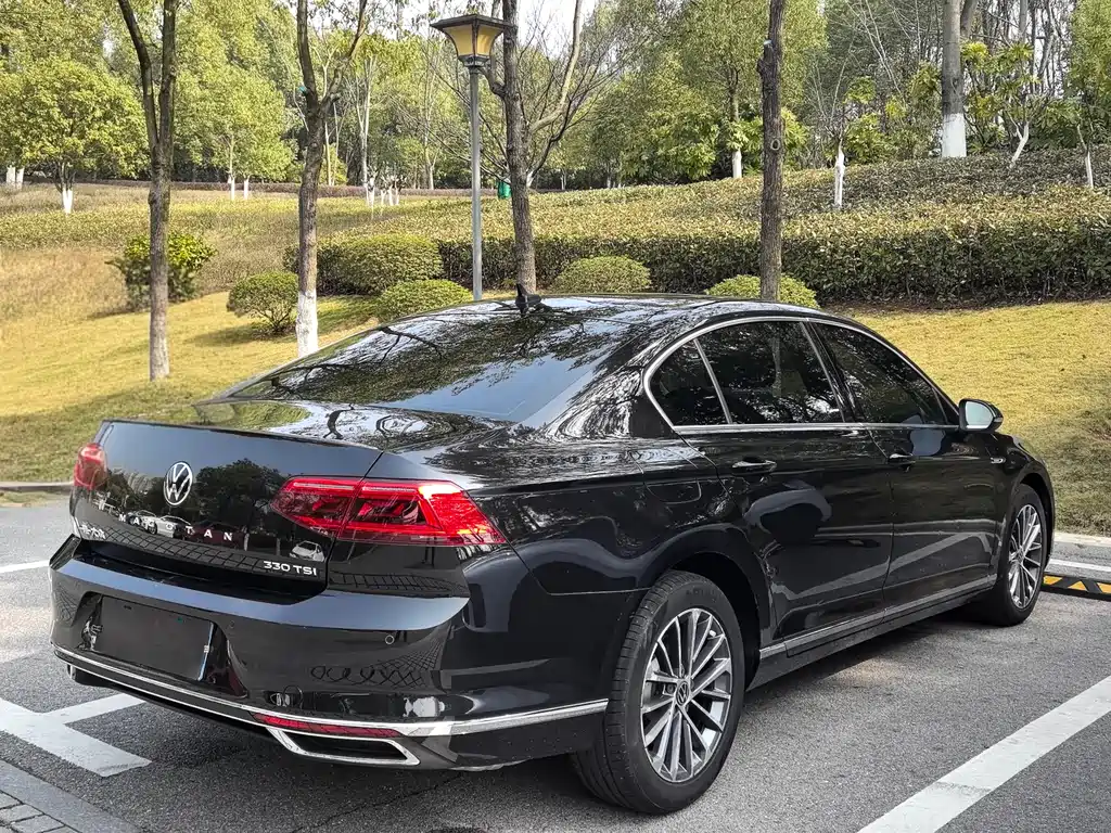 Magotan 2020 330TSI DSG luxury model купить на сайте DeffCars