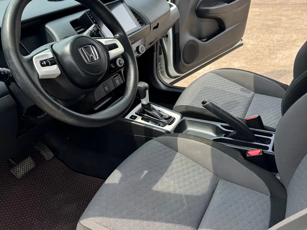 Fit 2021 1.5L CVT tide version купить на сайте DeffCars