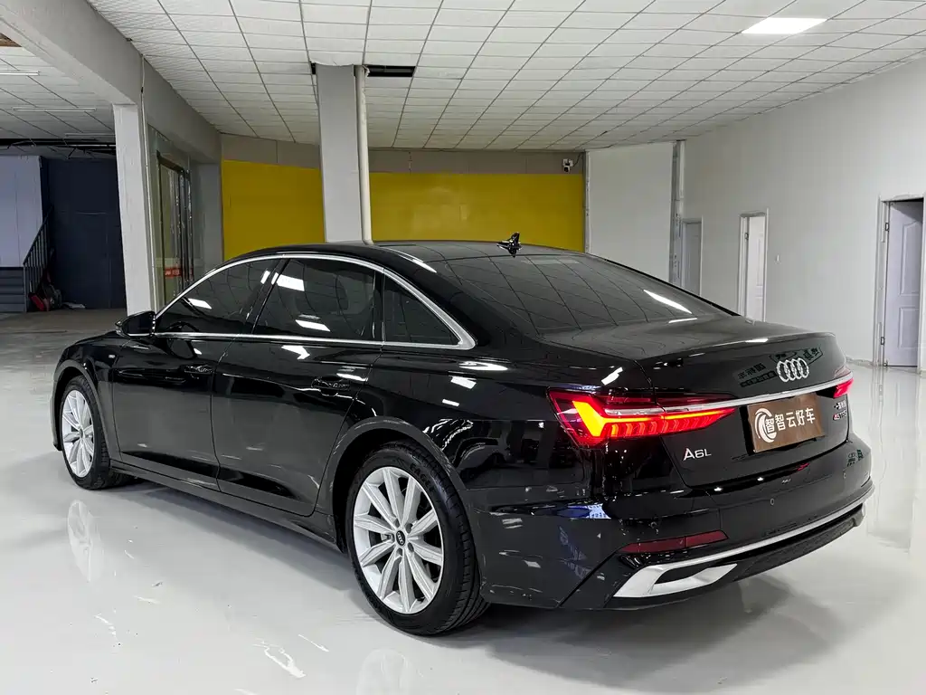 Audi A6L 2023 45 TFSI Premium Dynamic Model купить на сайте DeffCars