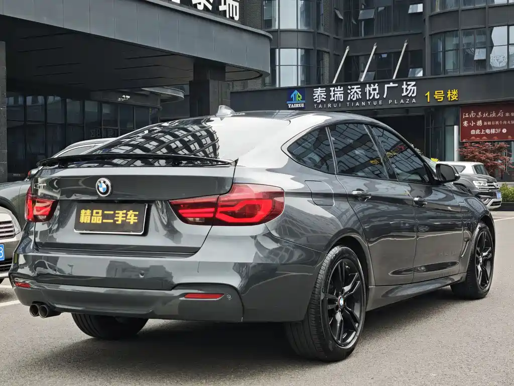 BMW 3 Series GT 2019 320i M Sports Night Edition купить на сайте DeffCars