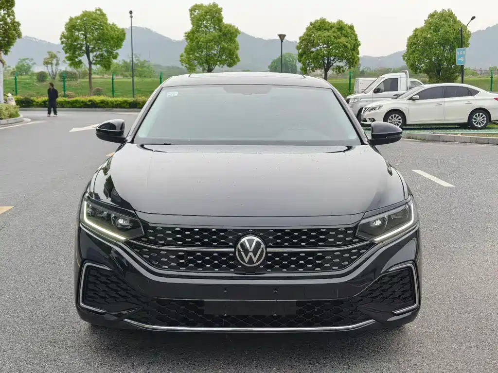 Passat 2024 380TSI Dragon Edition купить на сайте DeffCars