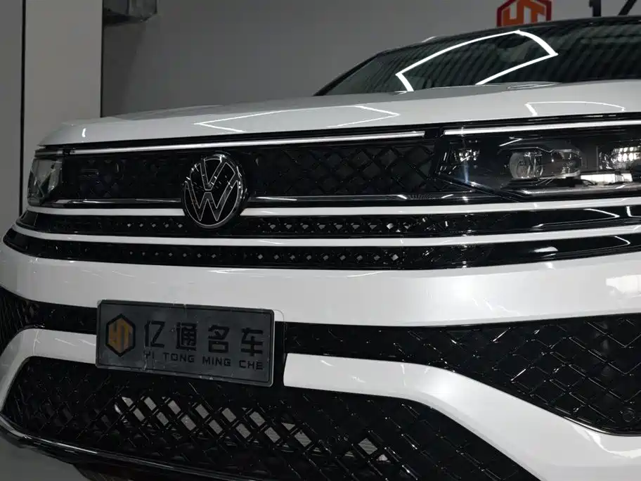 Lanxun 2023 380TSI four-wheel drive R-Line cruise version купить на сайте DeffCars
