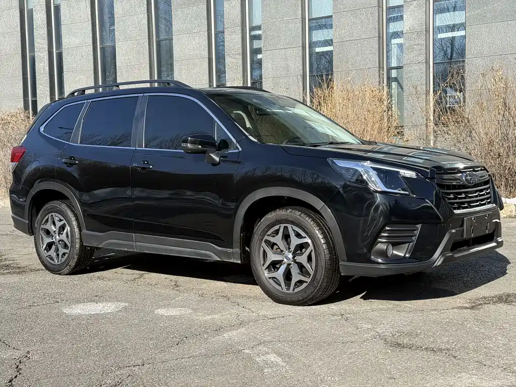 Forester 2022 2.0i AWD Deluxe Edition EyeSight купить на сайте DeffCars