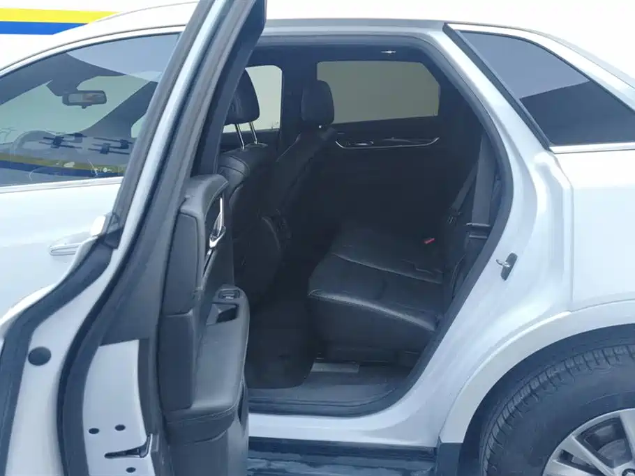 Cadillac XT5 2020 28T luxury model купить на сайте DeffCars