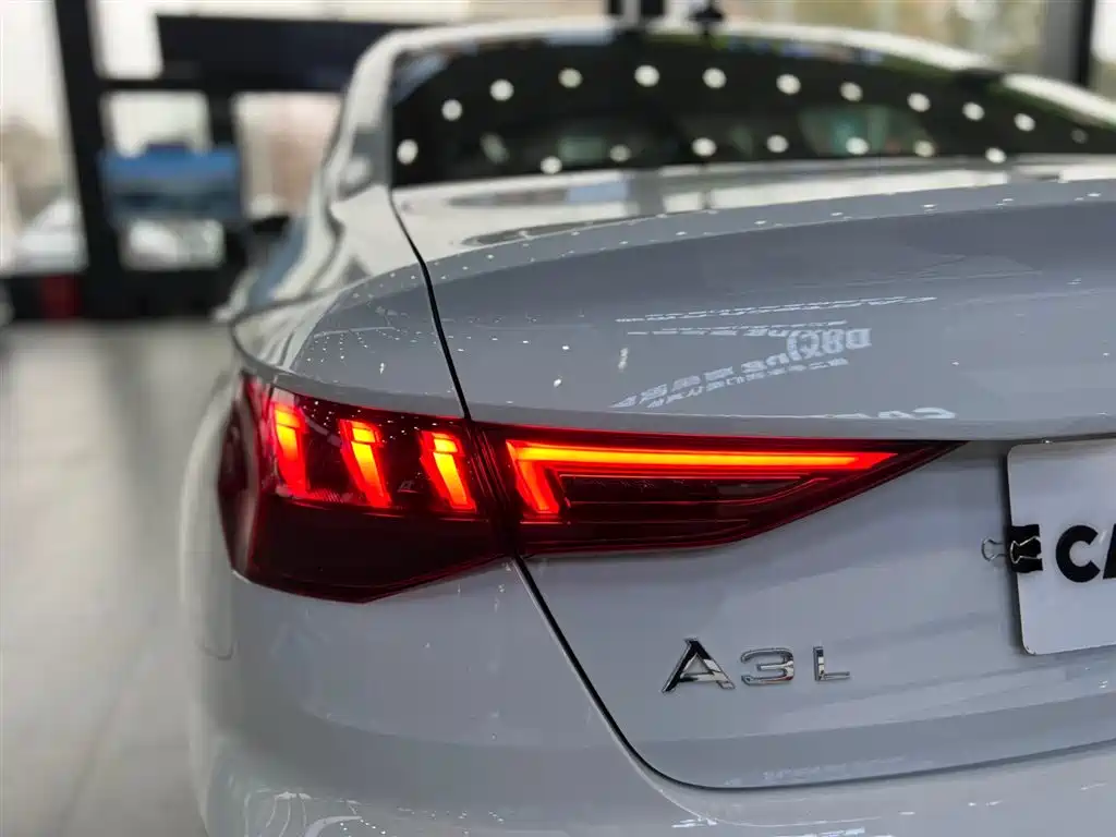 Audi A3 2024 A3L Limousine 35 TFSI Fashionable and Sporty купить на сайте DeffCars