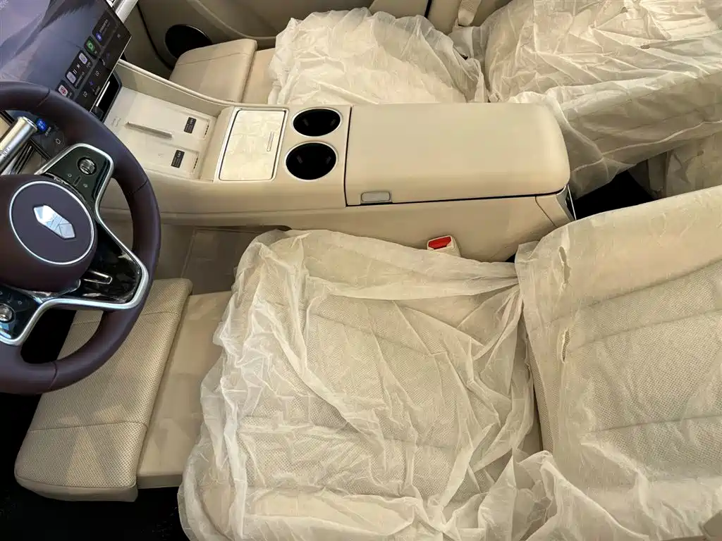 Zhijie R7 2026 extended range Max+ купить на сайте DeffCars