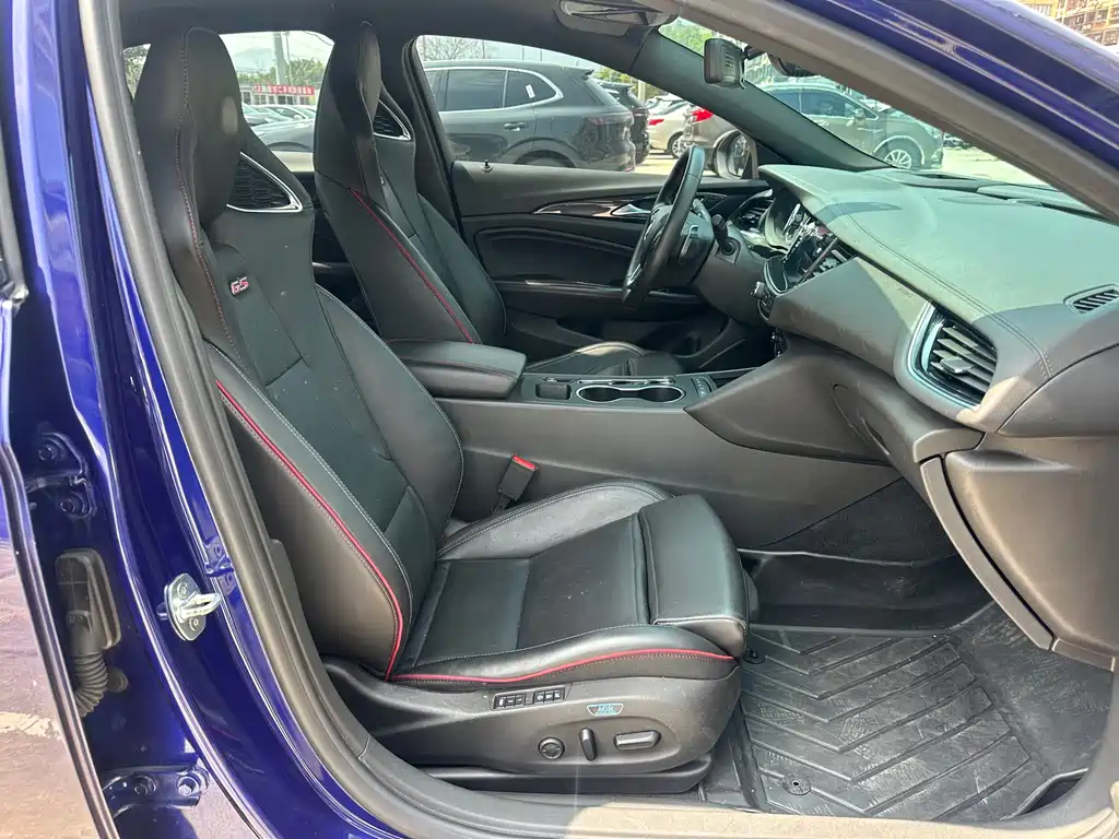 Regal 2020 GS 28T Premium Model купить на сайте DeffCars
